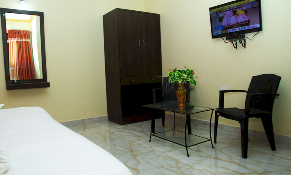 קלנגוטה Rbr Suites מראה חיצוני תמונה