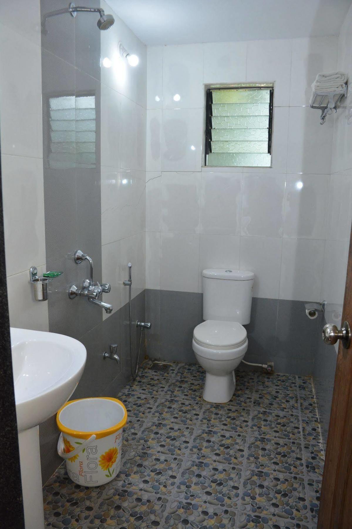 קלנגוטה Rbr Suites מראה חיצוני תמונה